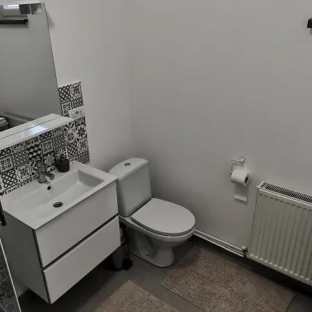 Neferprod - Is - Cam 07