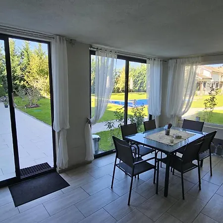 Neferprod - Is - Cam 07 Apartment *