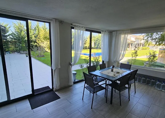 Neferprod - Is - Cam 07 Apartment *