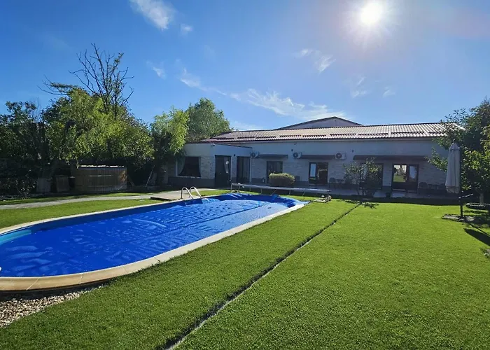 Neferprod - Is - Cam 07 Apartment Timişoara